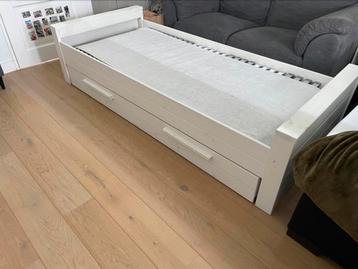 Woood - bed Dennis - wit beschikbaar voor biedingen