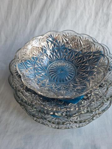 Vintage Kristallen Schalen Set beschikbaar voor biedingen