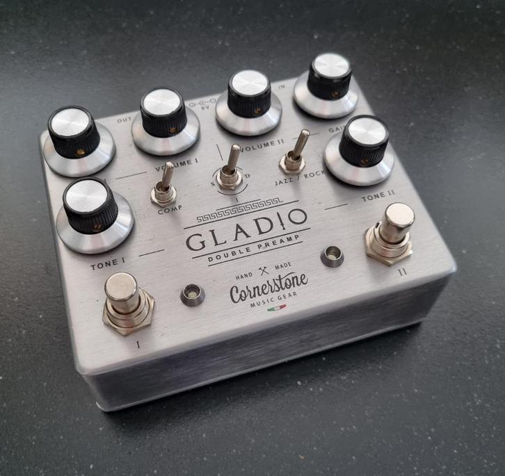Cornerstone Gladio Double preamp Dumble Pedal V2.1, Muziek en Instrumenten, Effecten, Zo goed als nieuw, Distortion, Overdrive of Fuzz