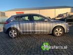 Stijl midden-rechts van een Renault Megane (TERNR), Ophalen of Verzenden, 12 maanden garantie, Gebruikt, Renault