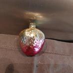 B1089 oude kerstbal roze aardbei 5 cm, Ophalen of Verzenden, Gebruikt