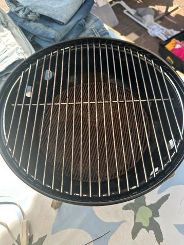 Smokey Joe Weber Barbecue beschikbaar voor biedingen