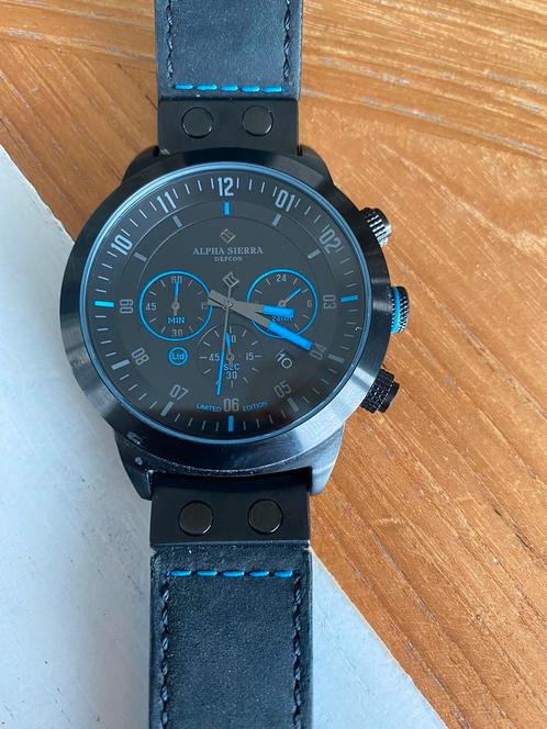 Alpha Siërra defcon limited edition horloge Watch, Sieraden, Tassen en Uiterlijk, Horloges | Heren, Zo goed als nieuw, Polshorloge