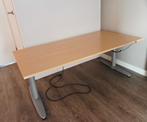 Verstelbaar bureau, B1.60cm,D80cm, H60-82 cm(verstelbaar), Huis en Inrichting, Bureaus, Ophalen, Elektrisch, Gebruikt, Bureau