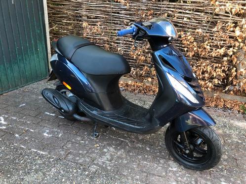 Piaggo Zip 2-takt, Fietsen en Brommers, Scooters | Piaggio, Zip, Tweetakt, Ophalen