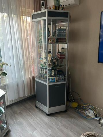 Vitrinekast Carrousel - Excl. LEGO Verlichting beschikbaar voor biedingen