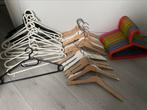 Baby - kinder kledinghangers, Kinderen en Baby's, Overige Kinderen en Baby's, Ophalen of Verzenden, Zo goed als nieuw