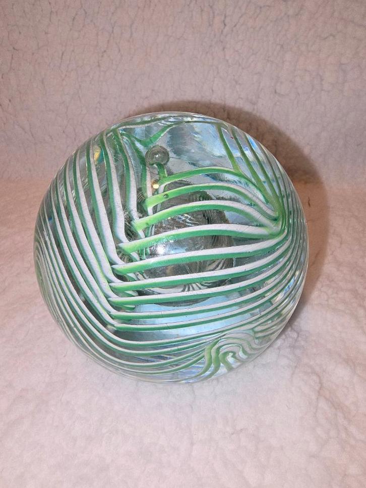 Vintage Gesigneerde Paperweight, Antiek en Kunst, Antiek | Glas en Kristal, Ophalen of Verzenden