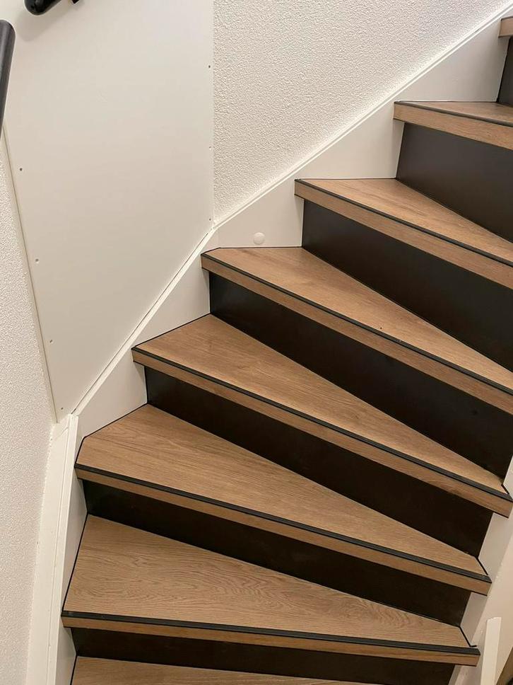 Traprenovatie PVC Actie Augustus Vol=Vol, Doe-het-zelf en Verbouw, Ladders en Trappen, Nieuw, Trap, 2 tot 4 meter, Ophalen of Verzenden