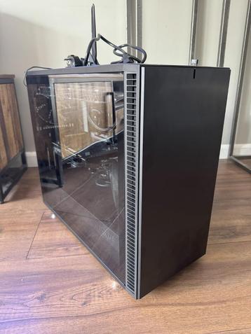 High end Game PC beschikbaar voor biedingen