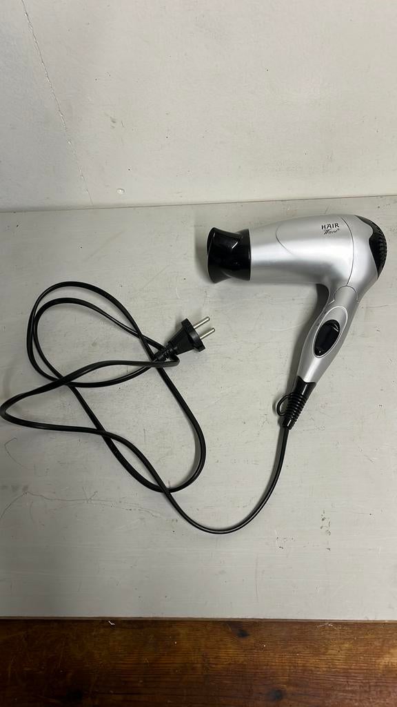 Haardroger merk hair wave, Sieraden, Tassen en Uiterlijk, Uiterlijk | Haarverzorging, Ophalen of Verzenden, Föhn of Haardroger