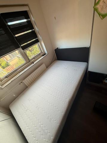 Boxspring 200x120 beschikbaar voor biedingen