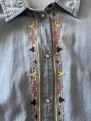 Spijkerblouse - maat M beschikbaar voor biedingen