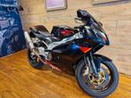 APRILIA RSV 1000R (bj 2004), 2 cilinders, Motorrijbewijs A, Bedrijf, Super Sport