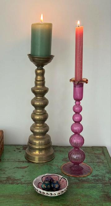 Antieke messing Japanse kandelaar beschikbaar voor biedingen