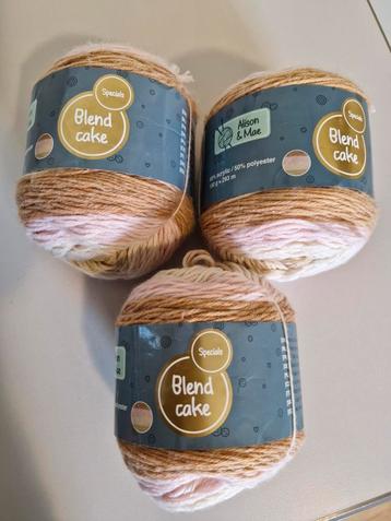 3 x Alison & Mae verloopgaren Blend Cake XXL bollen beschikbaar voor biedingen