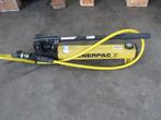 ENERPAC P392 Lichtgewicht hydraulische handpomp, Doe-het-zelf en Verbouw, Gereedschap | Handgereedschap, Ophalen of Verzenden