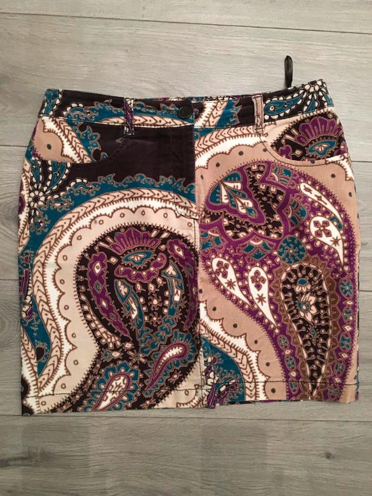 Leuk bandolera rokje zgan, Kleding | Dames, Bodywarmers, Zo goed als nieuw, Maat 38/40 (M), Overige kleuren, Ophalen of Verzenden