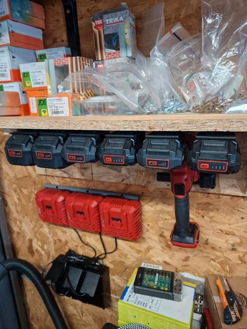 Skil 20V batterijhouder / accuhouder, Doe-het-zelf en Verbouw, Gereedschap | Boormachines, Nieuw, 600 watt of meer, Ophalen of Verzenden