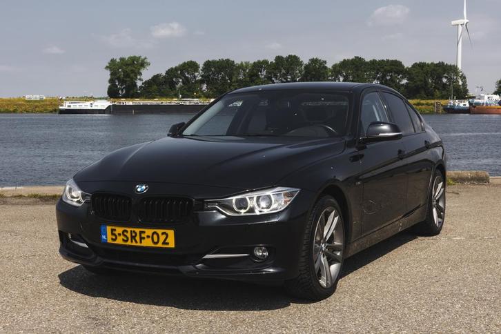 Bmw 3-serie 316i Executive Sport 210PK/310NM, Auto's, BMW, Bedrijf, 3-Serie, ABS, Airbags, Airconditioning, Bluetooth, Boordcomputer