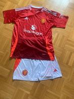 Manchester United Tenue Maat L, Sport en Fitness, Voetbal, Maat L, Ophalen of Verzenden, Nieuw, Set