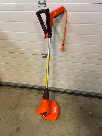 FLYMO Multi Trim 250 grastrimmer beschikbaar voor biedingen