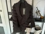 Nieuw gebreiden vest/jasje, Ophalen of Verzenden, Nieuw, Maat 38/40 (M), Bruin