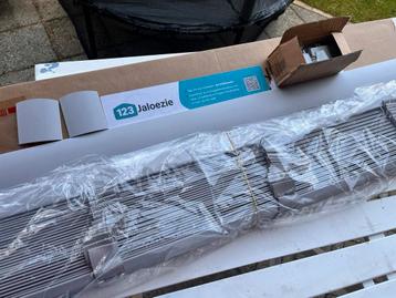 Nieuwe jaloezie / shutter143x130 cm (BxH) beschikbaar voor biedingen
