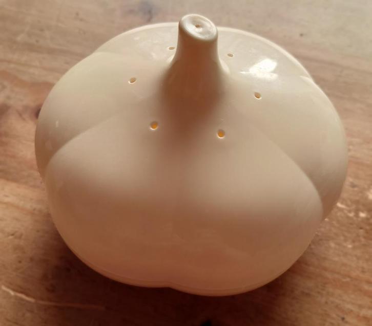 Tupperware Knoflookbakje Crème H 14cm Ø 10,5cm NIEUW, Huis en Inrichting, Keuken | Tupperware, Nieuw, Overige typen, Crème, Ophalen of Verzenden