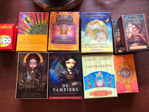 Te koop spirirtuele kaartleggingen, Boeken, Esoterie en Spiritualiteit, Zo goed als nieuw, Overige typen, Tarot of Kaarten leggen