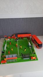 Plus bricks stadion en spelersbus, Verzamelen, Supermarktacties, Plus, Ophalen of Verzenden