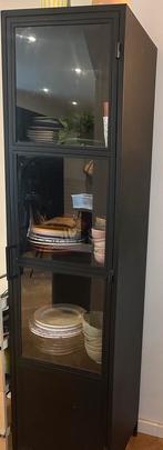 Stalen vitrinekast, Huis en Inrichting, Kasten | Vitrinekasten, Ophalen, 50 tot 100 cm, Zo goed als nieuw, 150 tot 200 cm