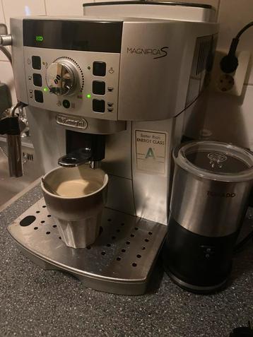 Delonghi magnifica S beschikbaar voor biedingen
