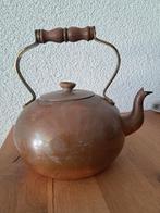 Koperen water ketel theepot met houten handvat, Ophalen of Verzenden, Koper