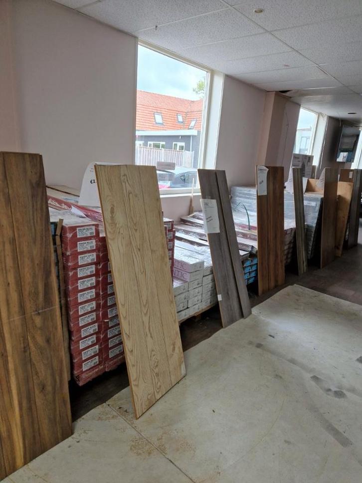 VOLOP LAMINAAT IN DE AANBIEDING!! VOLOP LAMINAAT!!, Huis en Inrichting, Stoffering | Vloerbedekking, Nieuw, Laminaat, 75 m² of meer