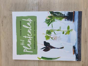 Judith Baehner - Plantenlab beschikbaar voor biedingen