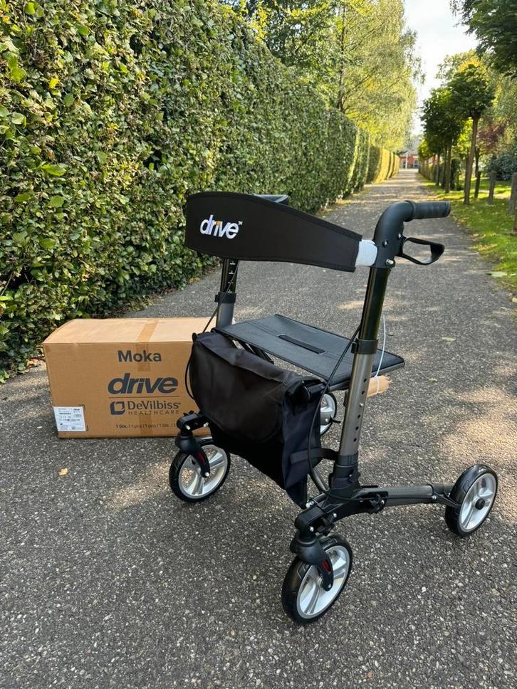 Rollator NIEUW!!uit doos DRIVE lichtgewicht, Diversen, Rollators, Zo goed als nieuw, Lichtgewicht, Ophalen