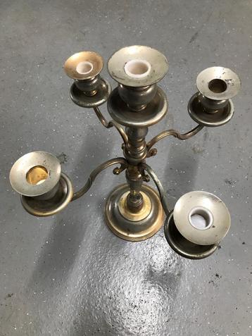 Grote antieke kandelaar voor 5 kaarsen beschikbaar voor biedingen