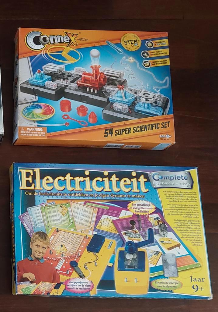 Connex en een Electriciteit - Experimenteer Sets, Kinderen en Baby's, Speelgoed | Educatief en Creatief, Gebruikt, Bouwen, Elektronica