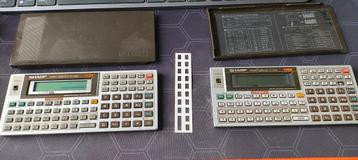 2x Sharp PC-1403H BASIC zak computers retro beschikbaar voor biedingen