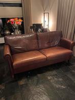 Lederen bank 2,5 zits, Huis en Inrichting, Banken | Bankstellen, Ophalen, Overige maten, 150 tot 200 cm, Zo goed als nieuw