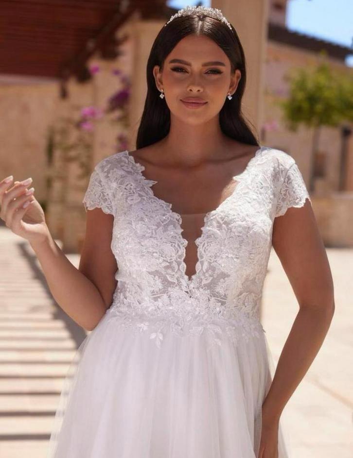 Grotere maat UITVERKOOP KORTING T/M 75%, Kleding | Dames, Trouwkleding en Trouwaccessoires, Nieuw, Trouwjurk, Wit, Ophalen