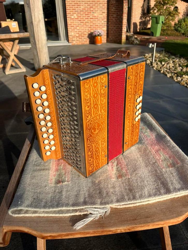 Hohner CF / trekzak, Muziek en Instrumenten, Accordeons, Zo goed als nieuw, Overige formaten, Hohner, Ophalen of Verzenden