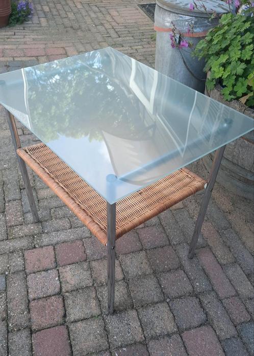 Jaren 70 bijzettafeltje in goede staat, lees de beschrijving, Huis en Inrichting, Tafels | Salontafels, Zo goed als nieuw, Minder dan 50 cm