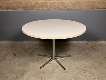 Vintage Eettafel Rond Chroom Ster Poot beschikbaar voor biedingen