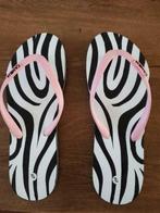 Slippers van camelia. Maat 38/39, Kleding | Dames, Schoenen, Slippers, Nieuw, Ophalen of Verzenden, Roze