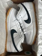 Nike Dunk Low SB Pro White Gum 40,5, Ophalen of Verzenden, Nieuw, Wit, Sneakers of Gympen