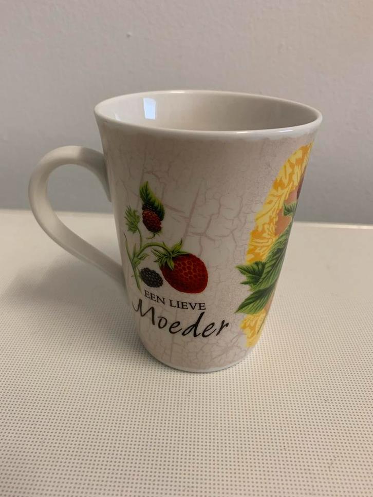 Beker of Mug voor LIEVE MOEDER van History Heraldry 11cm, Huis en Inrichting, Keuken | Servies, Zo goed als nieuw, Overige typen