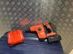 HILTI NURON Boorhamer, Doe-het-zelf en Verbouw, Gereedschap | Boormachines, Ophalen of Verzenden, Zo goed als nieuw, 600 watt of meer