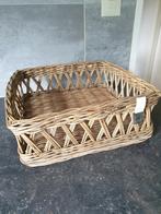 Riviera maison vierkante mand, Huis en Inrichting, Woonaccessoires | Schalen en Manden, Ophalen, Zo goed als nieuw, Vierkant, Riet